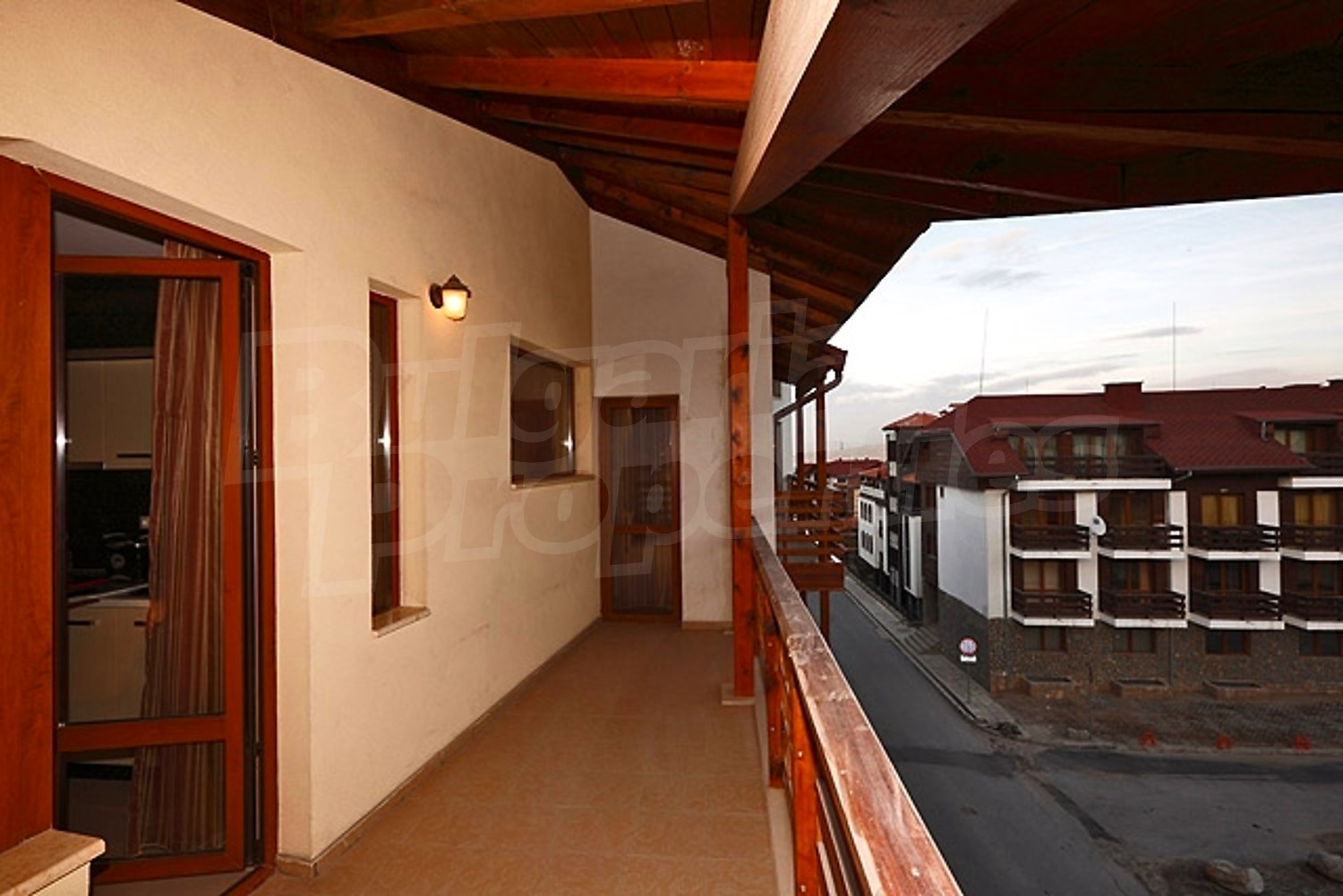 Gallery Picture 17