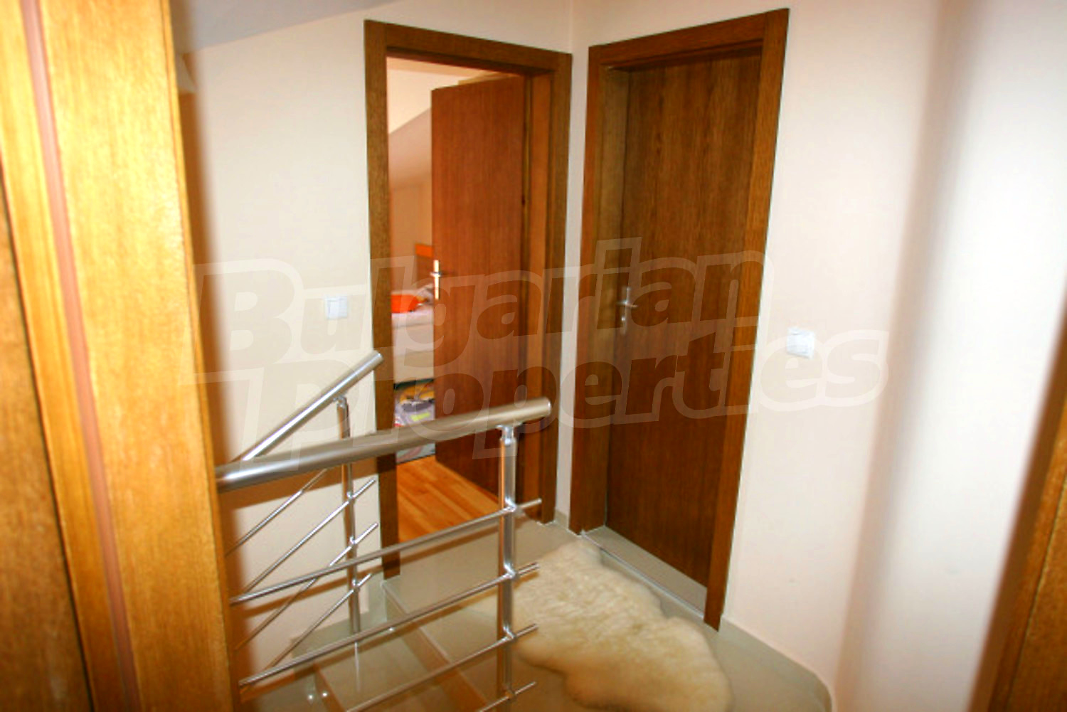 Gallery Picture 19
