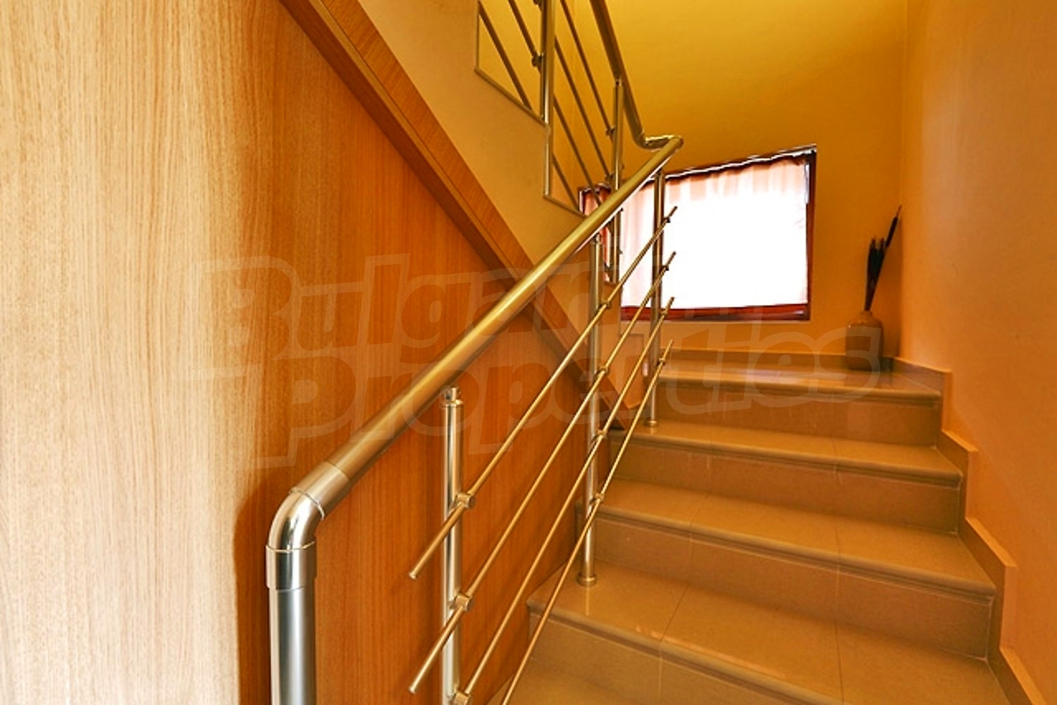 Gallery Picture 7