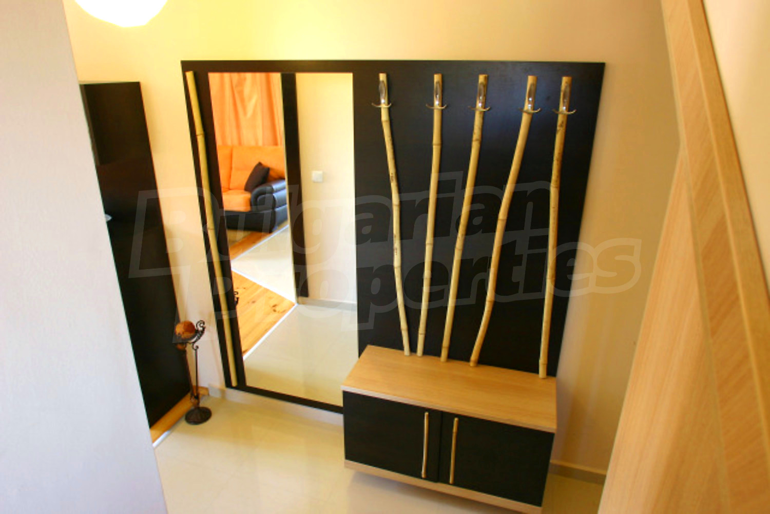 Gallery Picture 8