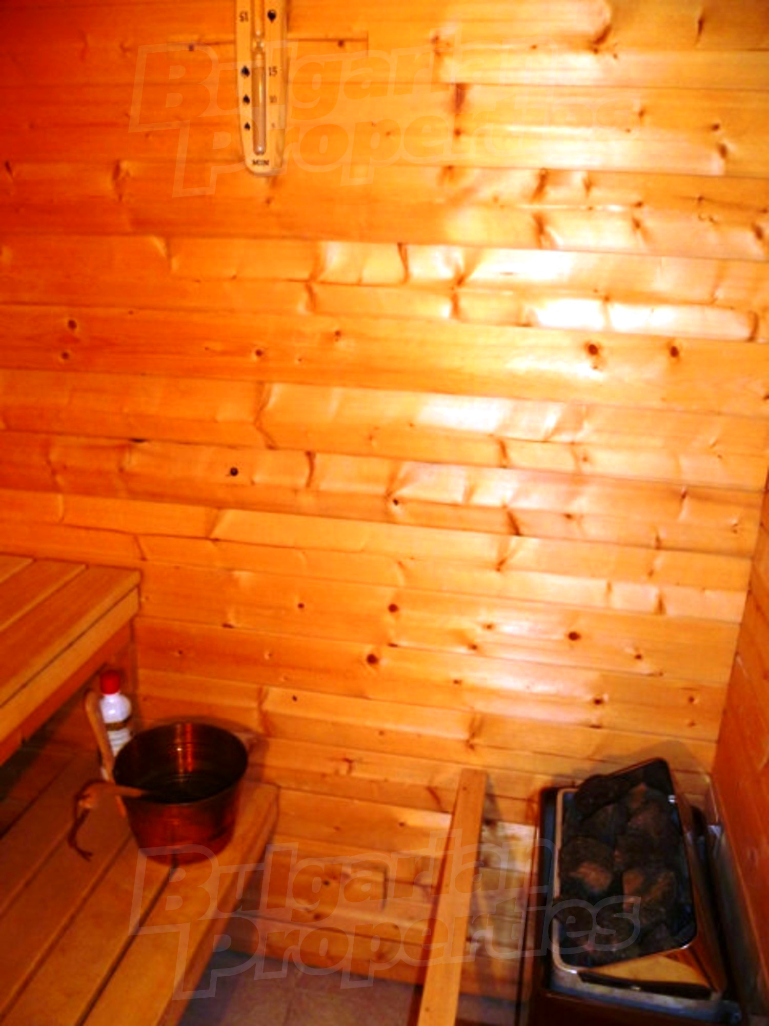 Gallery Picture 35