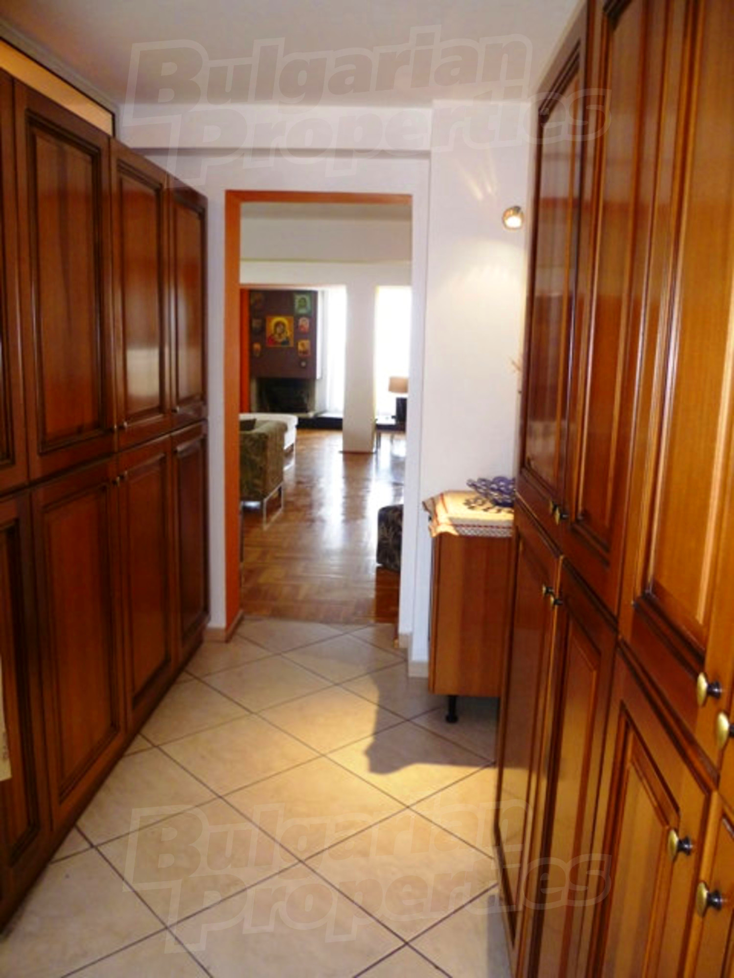 Gallery Picture 45