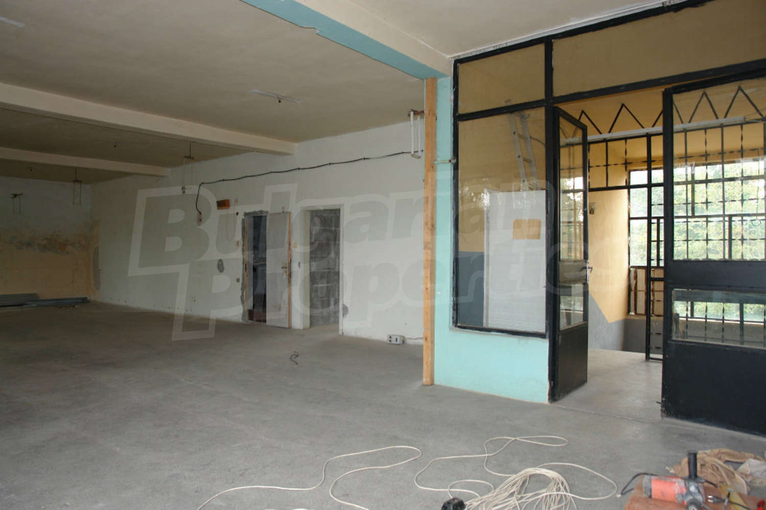 Gallery Picture 12
