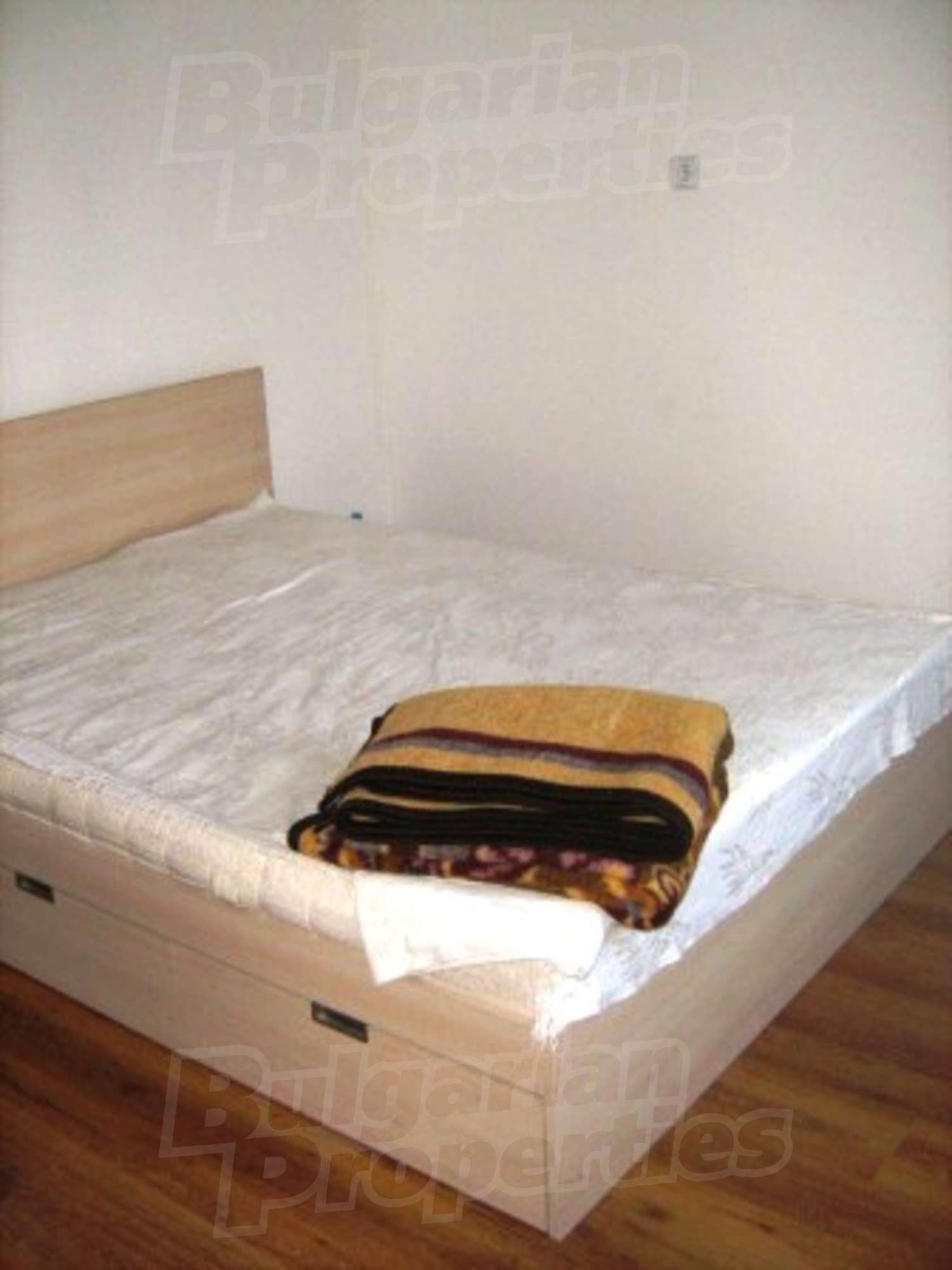 Gallery Picture 14