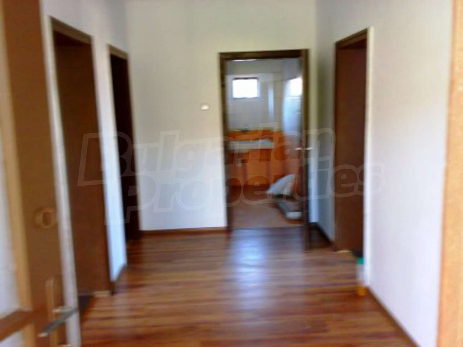 Gallery Picture 3