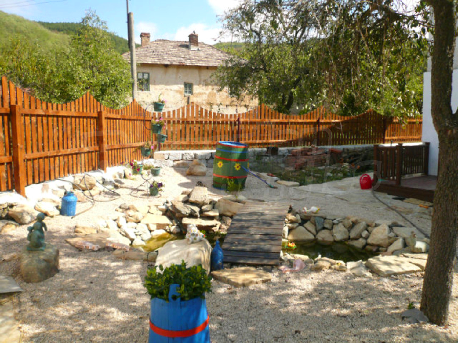 Gallery Picture 11