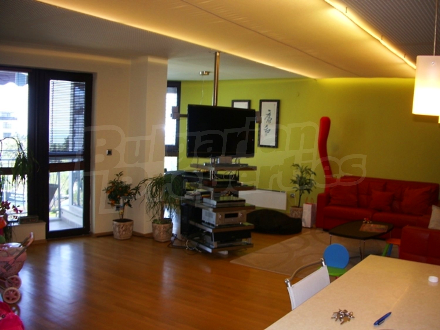 Gallery Picture 3