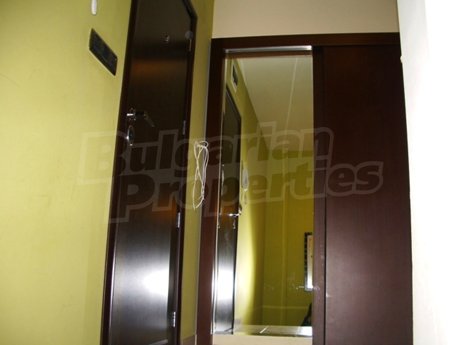 Gallery Picture 9