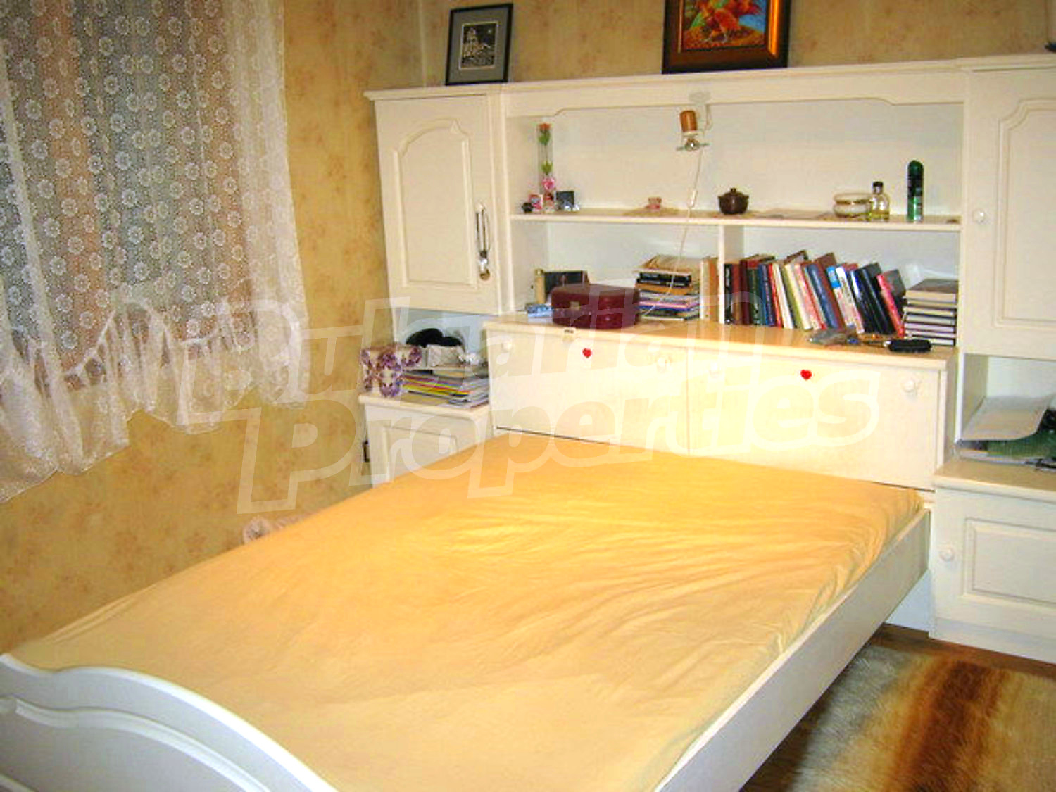 Gallery Picture 28
