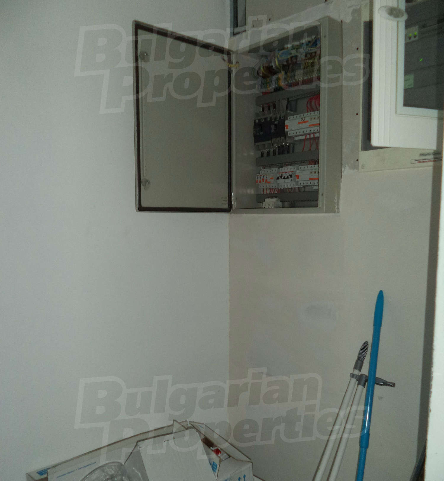 Gallery Picture 11
