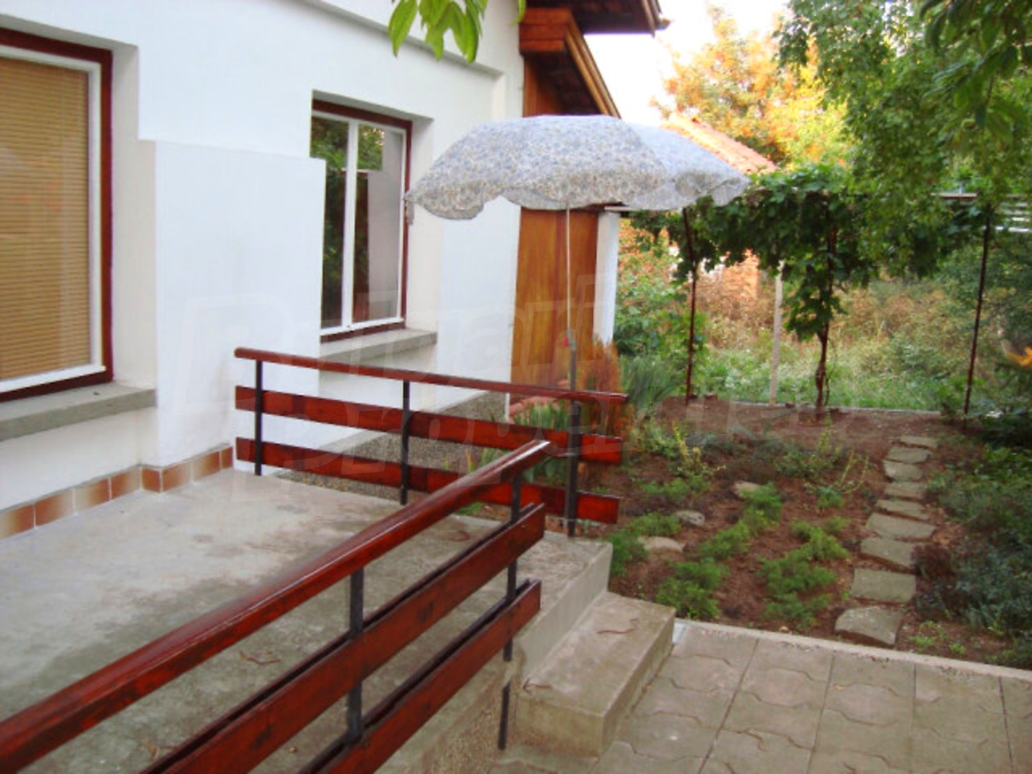 Gallery Picture 4