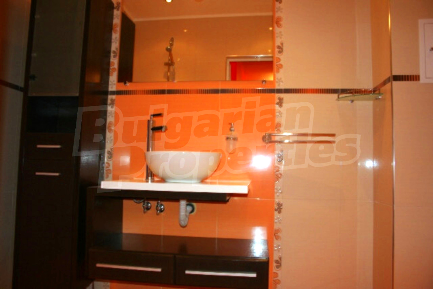 Gallery Picture 12