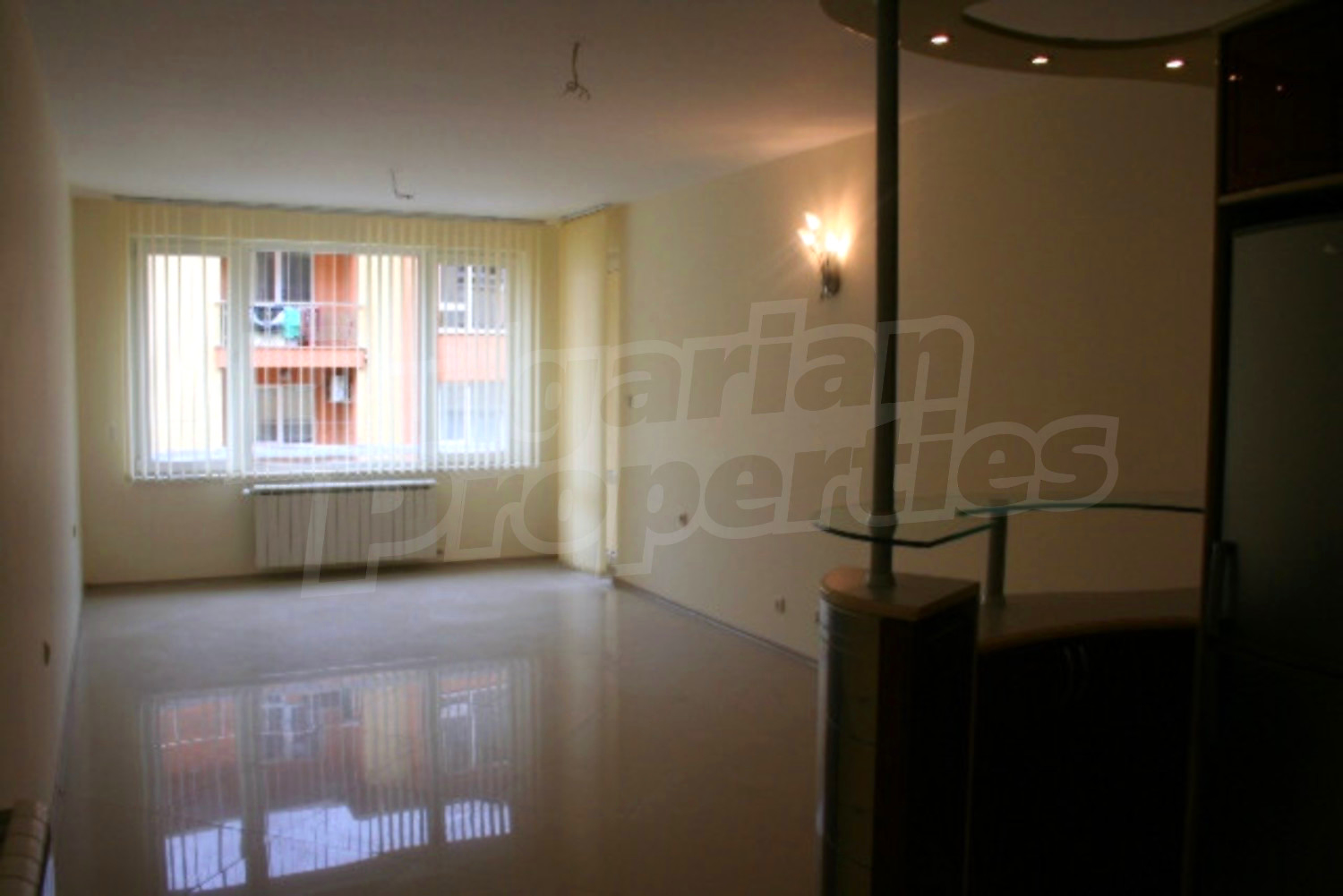 Gallery Picture 4