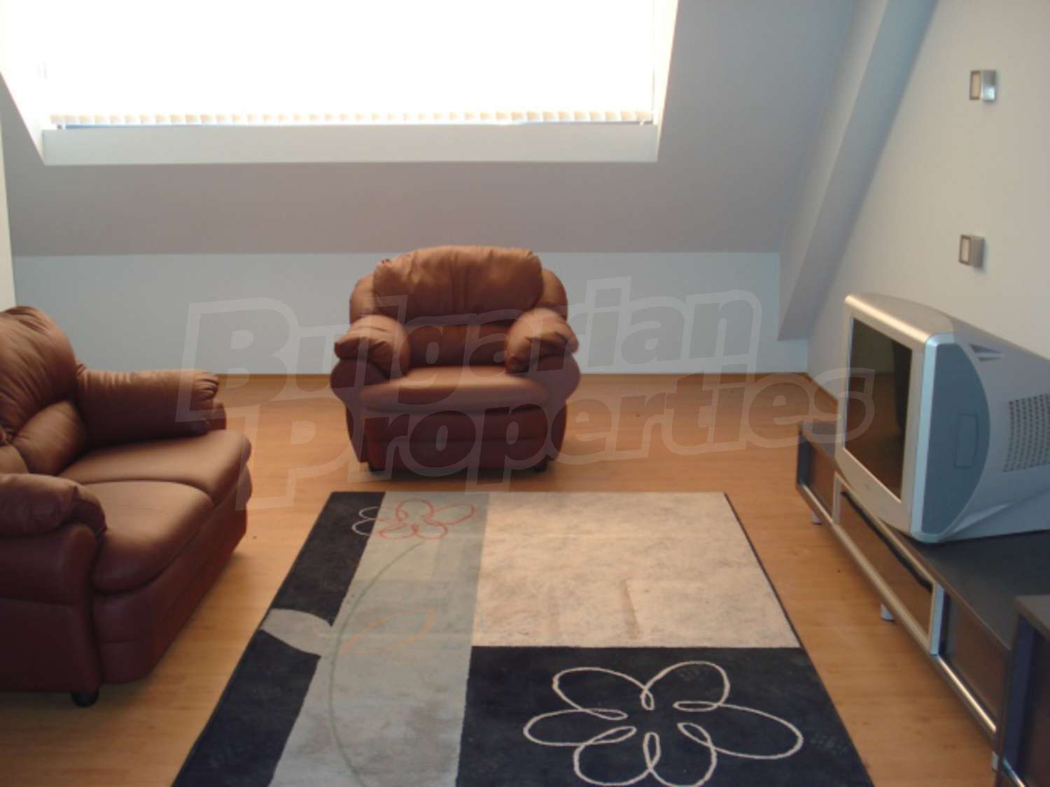 Gallery Picture 18