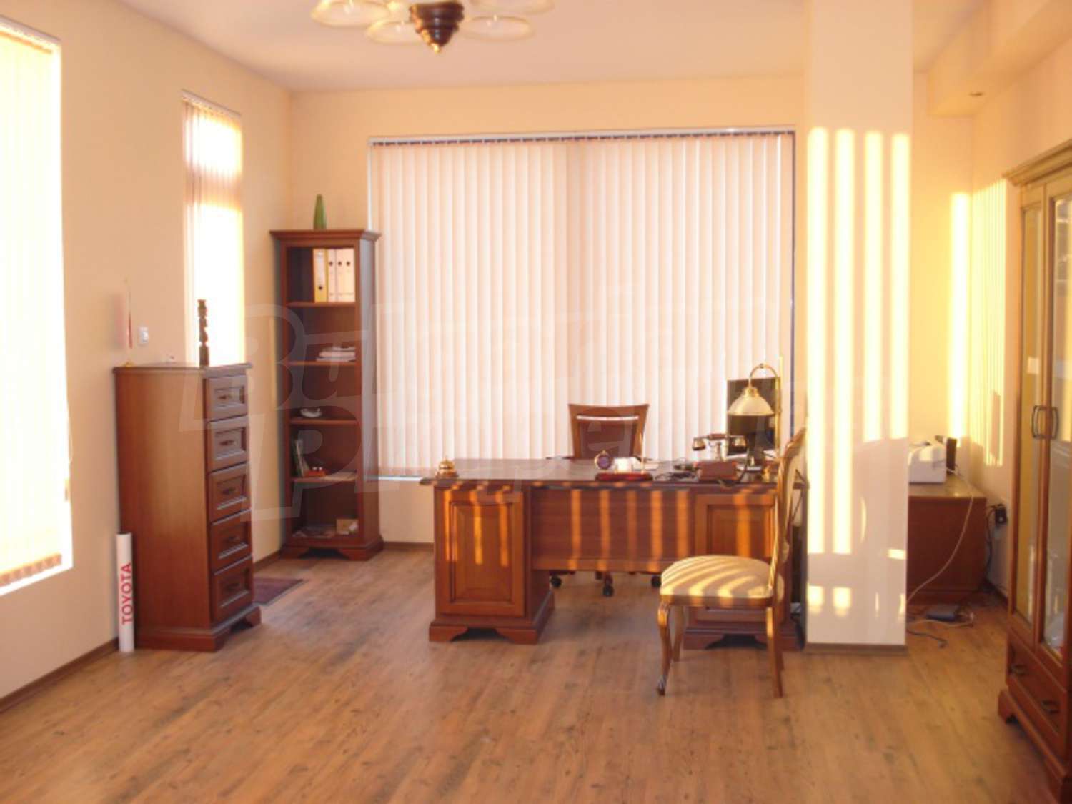 Gallery Picture 2