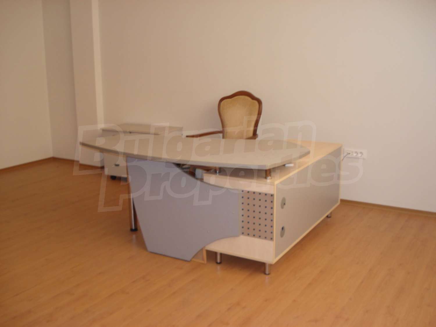 Gallery Picture 22
