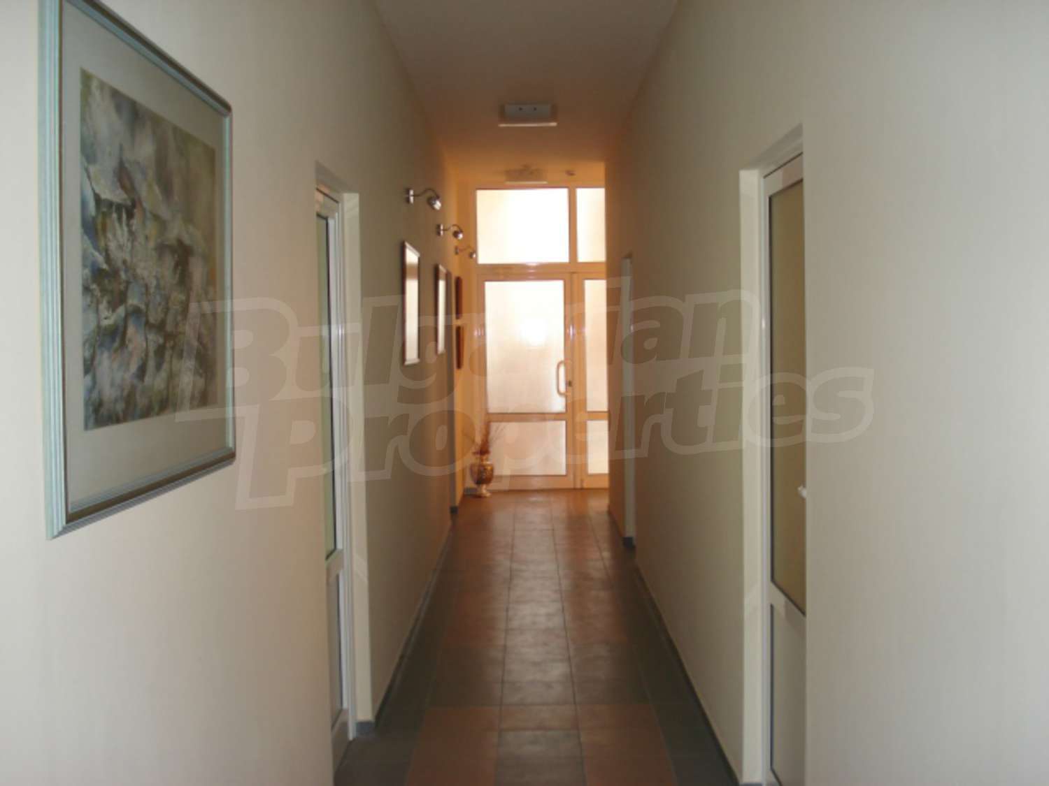 Gallery Picture 9