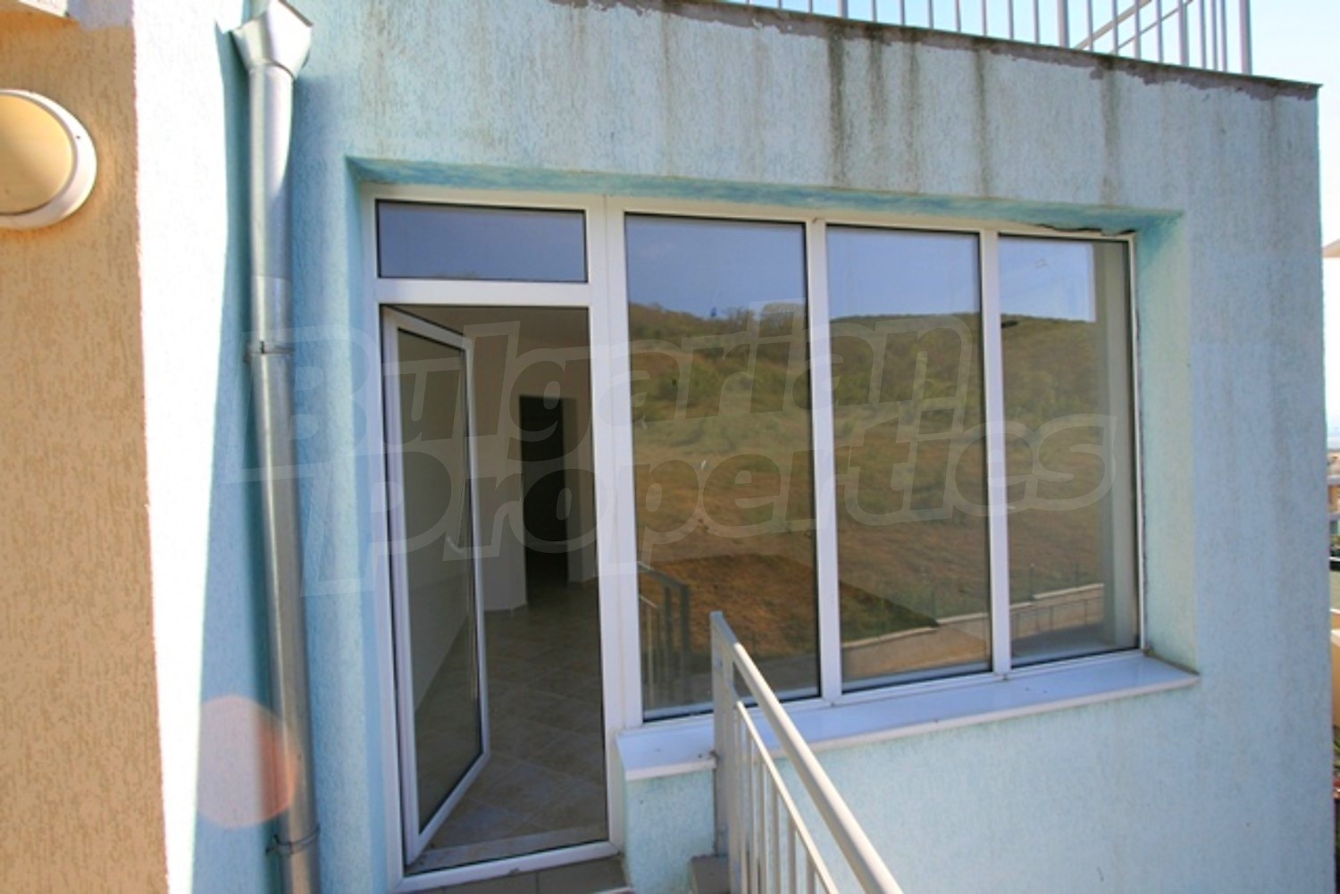 Gallery Picture 22