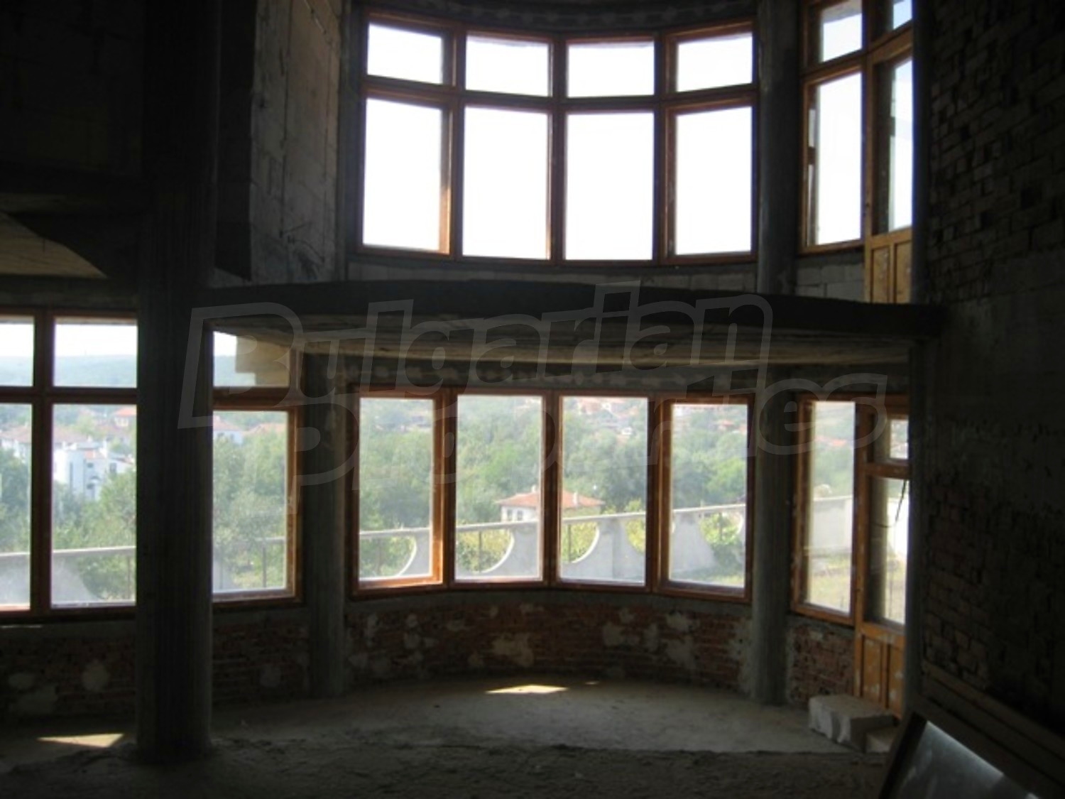 Gallery Picture 11