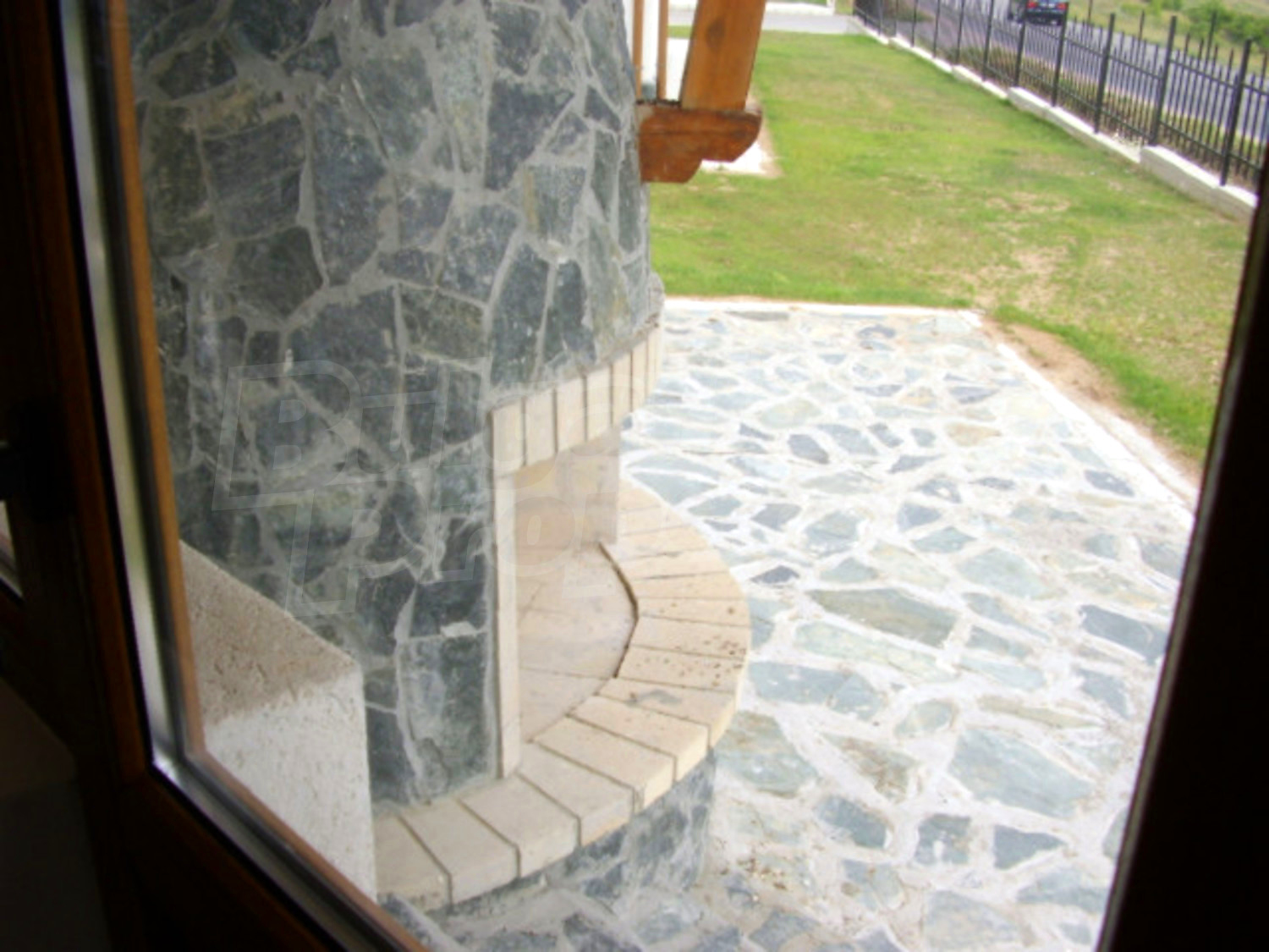 Gallery Picture 26