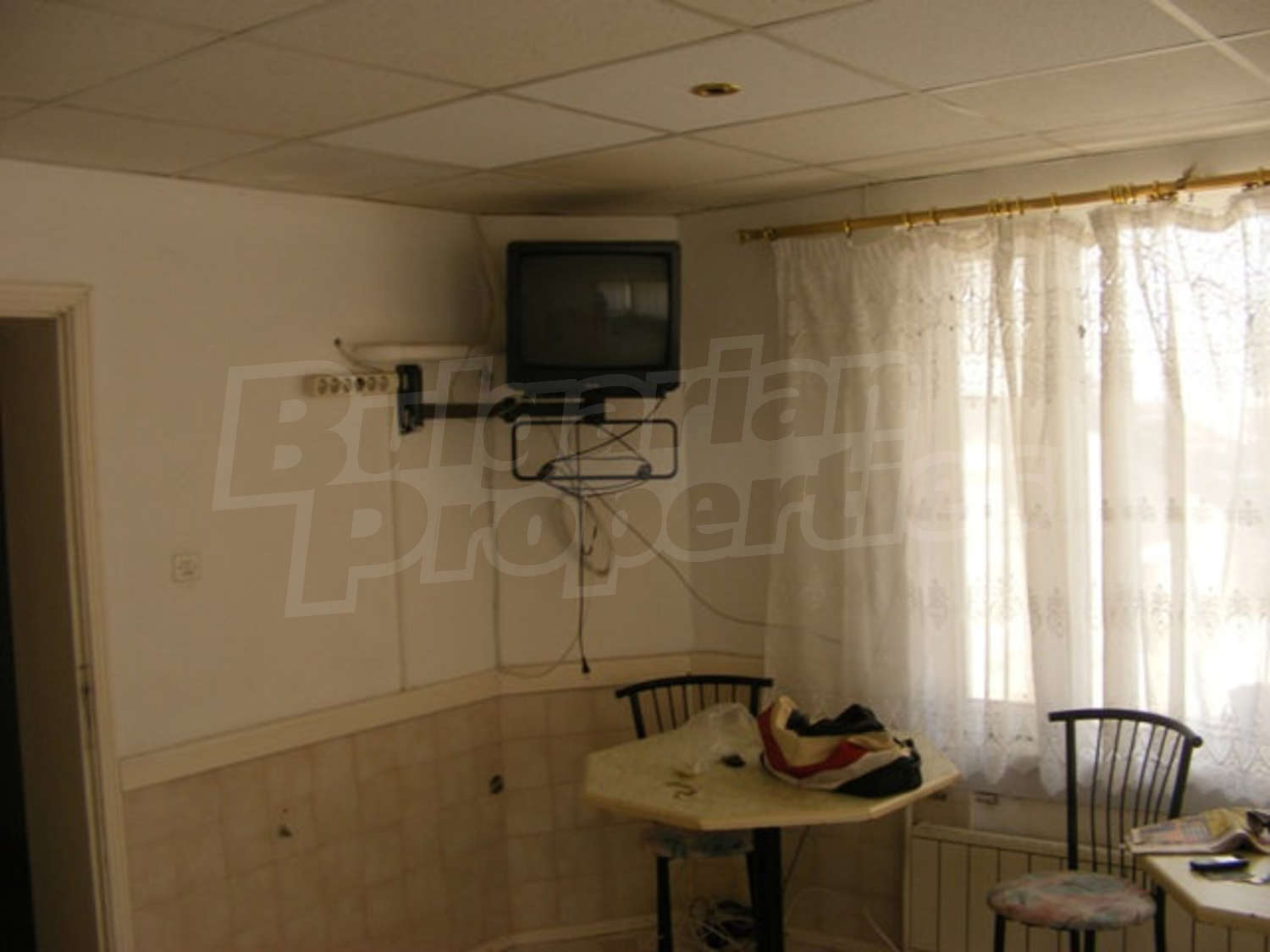 Gallery Picture 28