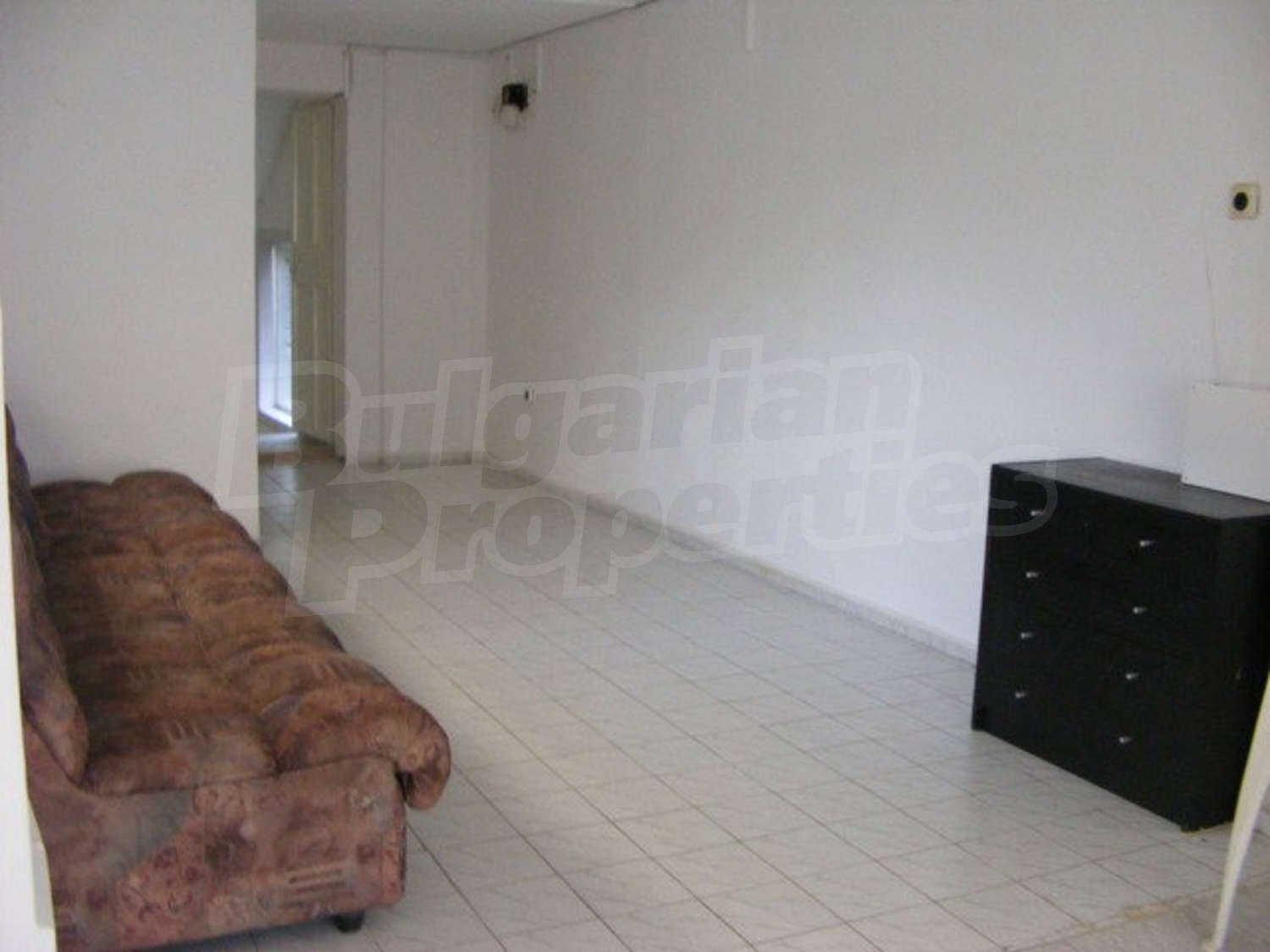Gallery Picture 33