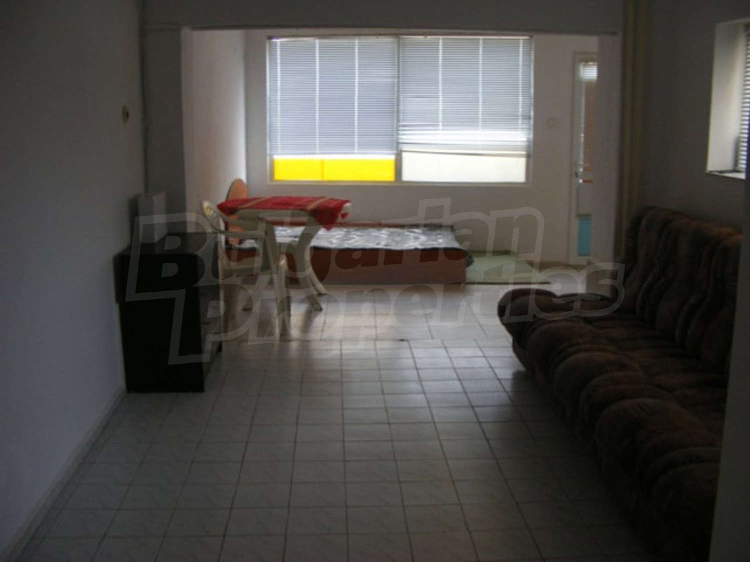 Gallery Picture 35