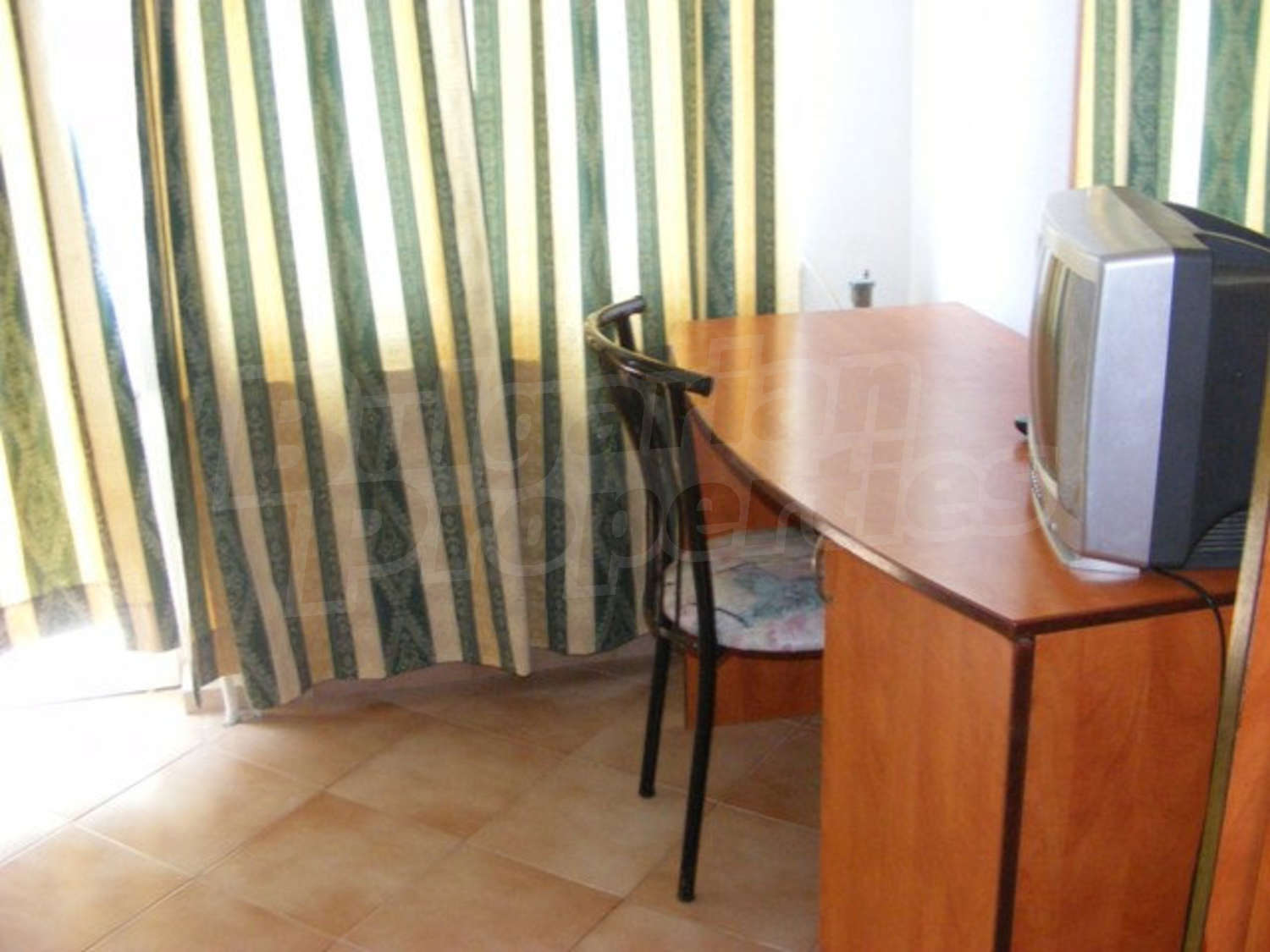 Gallery Picture 43
