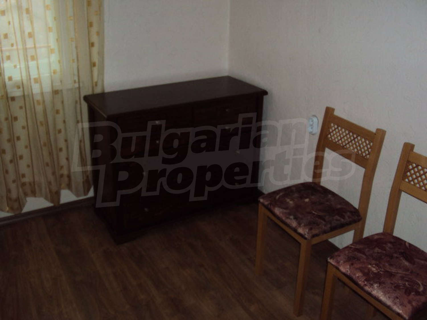 Gallery Picture 27