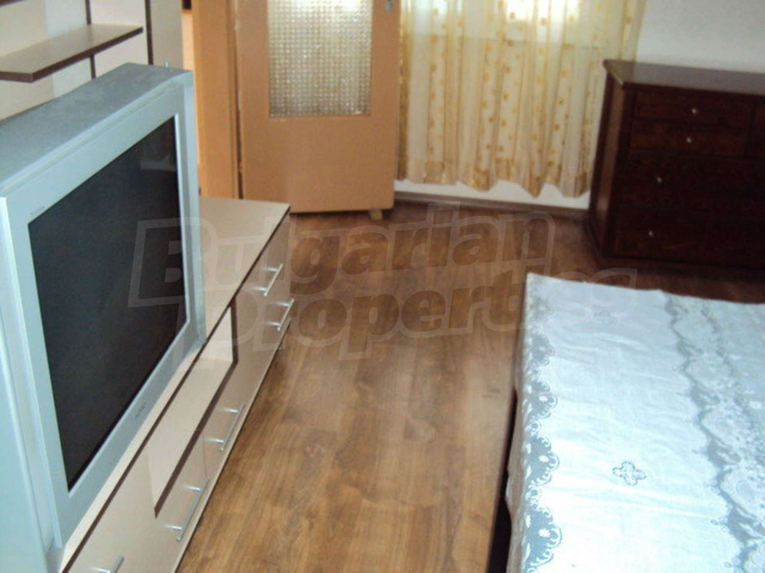 Gallery Picture 28