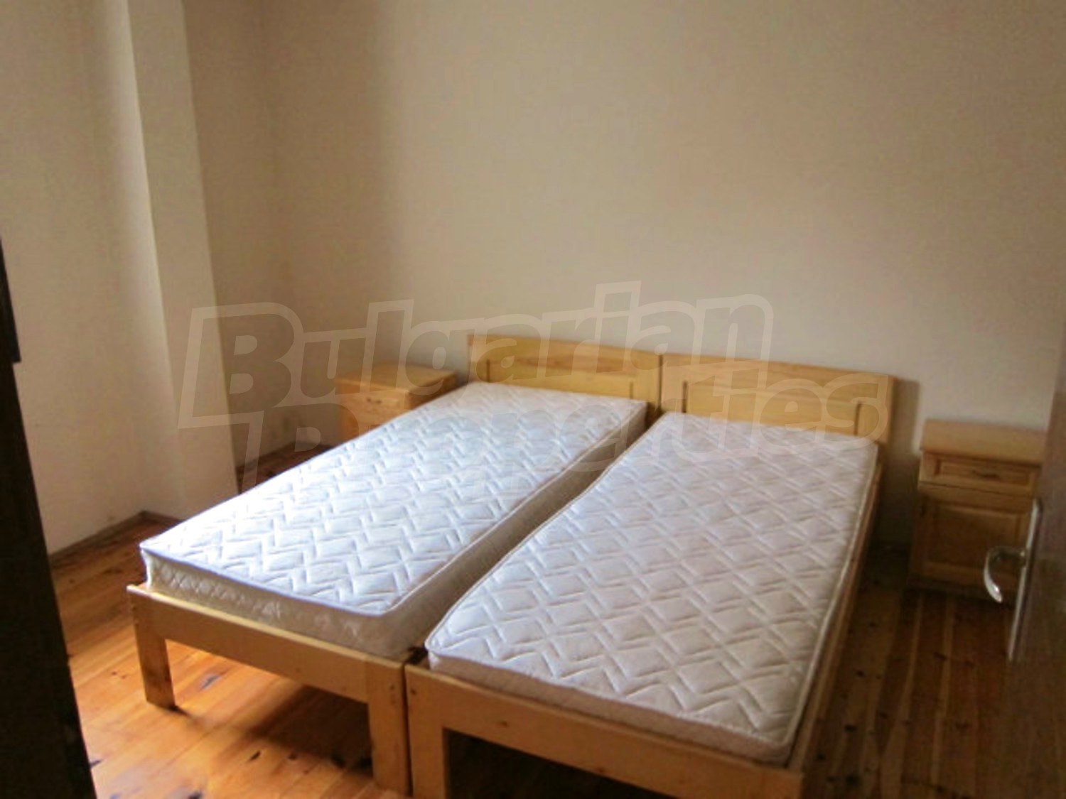 Gallery Picture 10