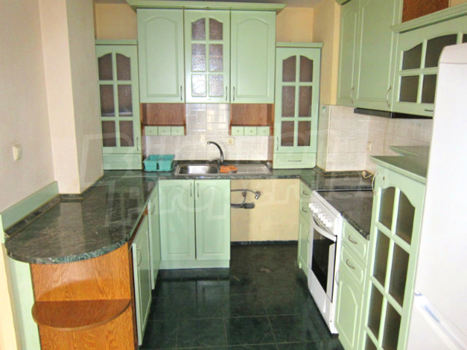 Gallery Picture 16