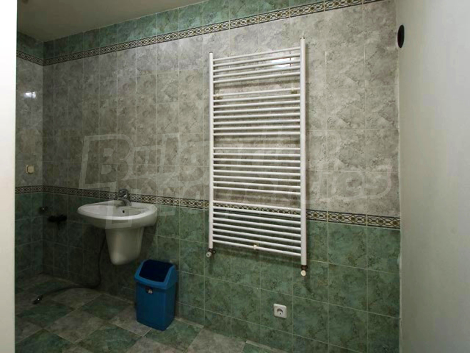 Gallery Picture 10