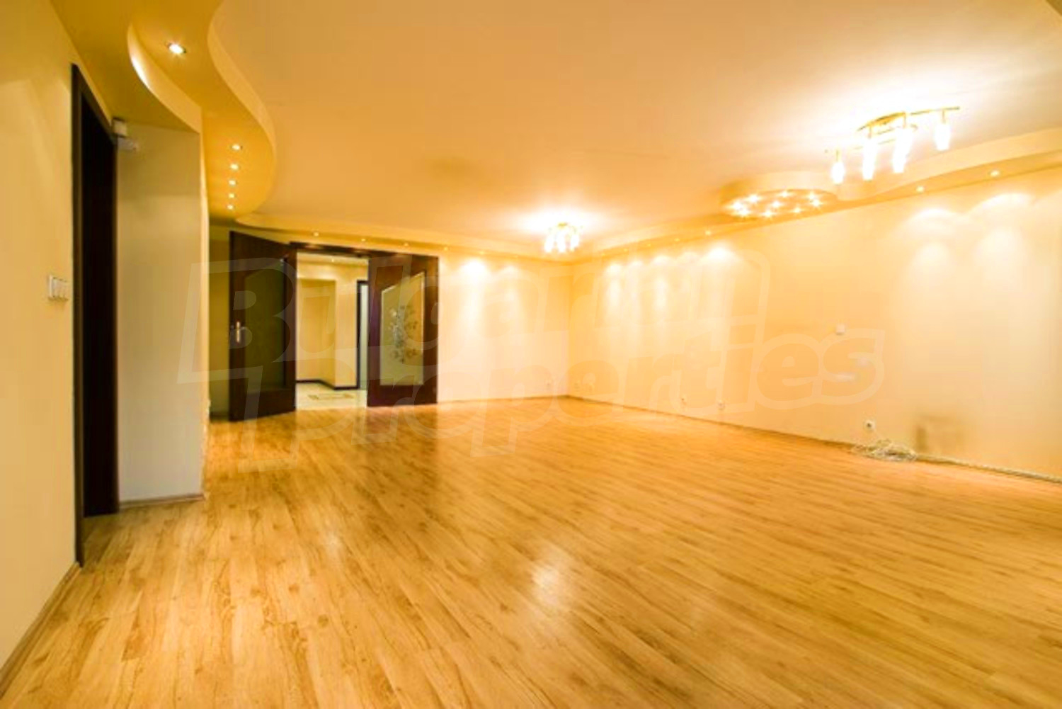 Gallery Picture 2