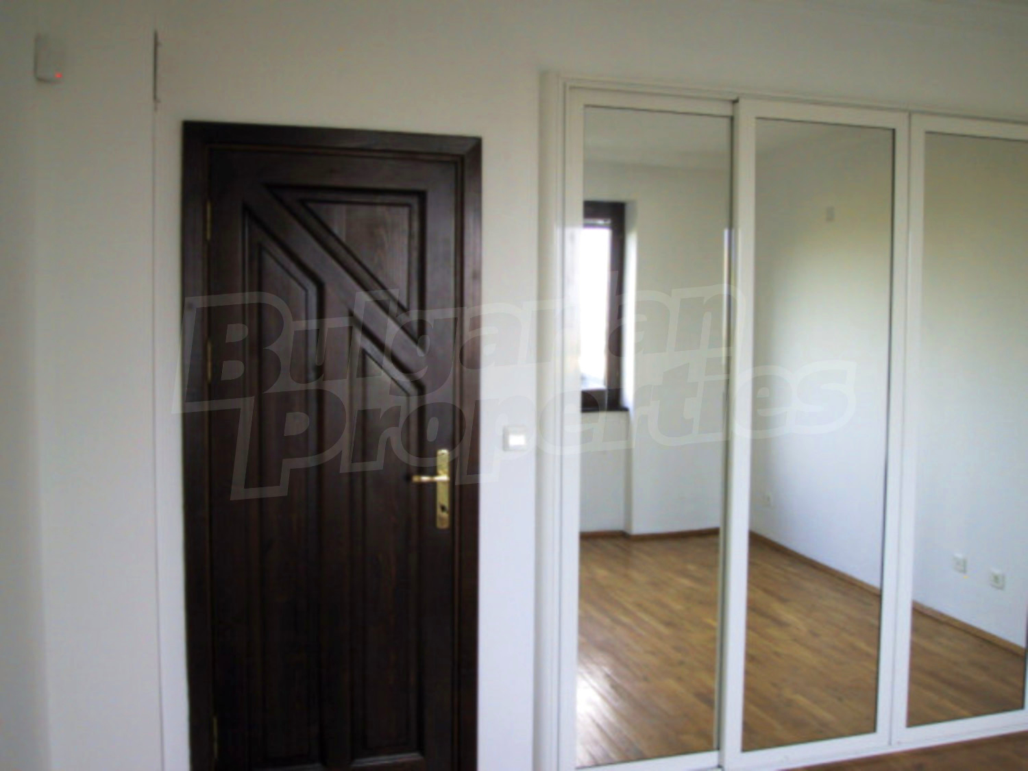 Gallery Picture 11