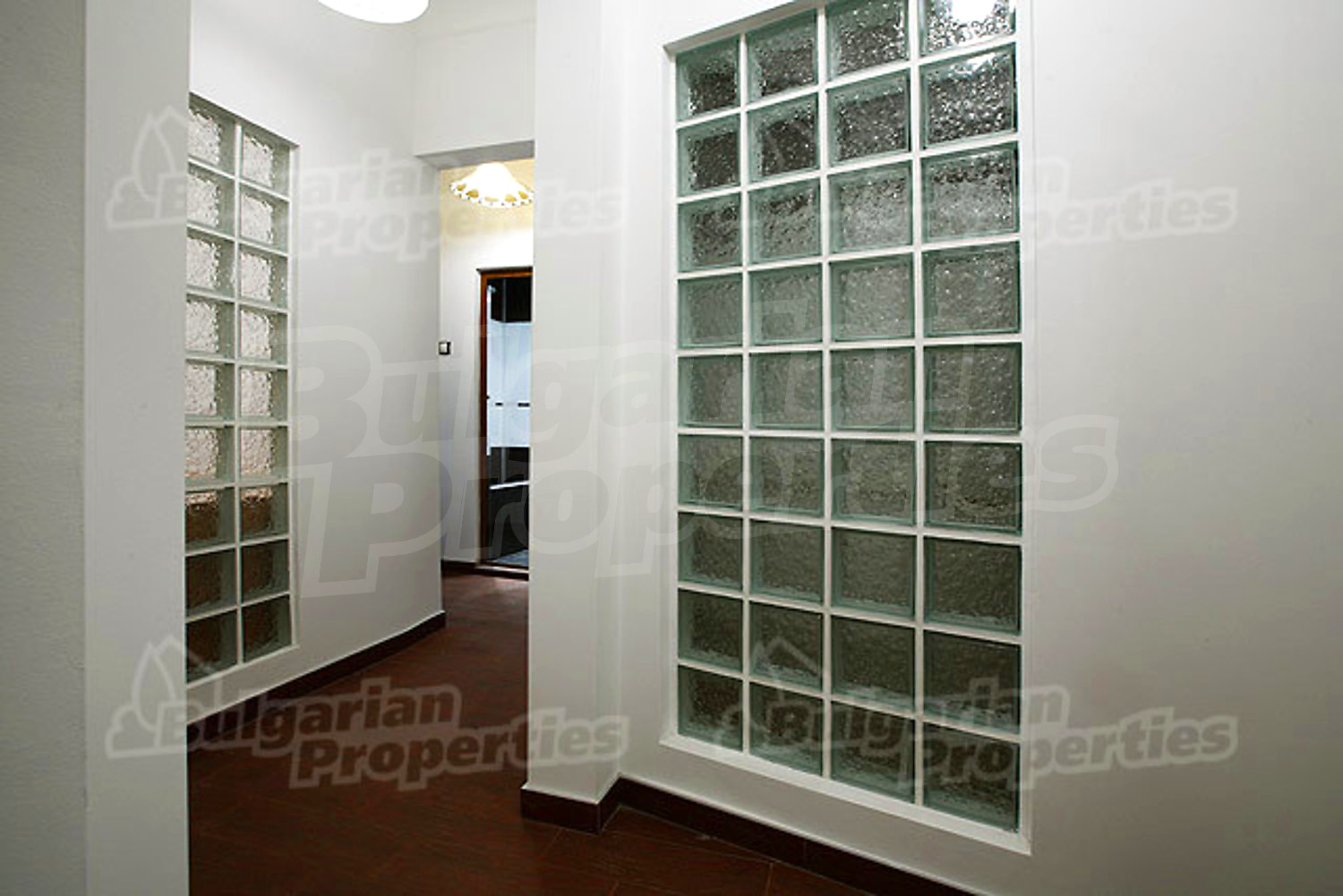Gallery Picture 2
