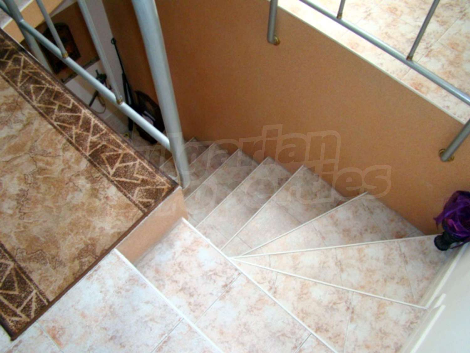 Gallery Picture 14