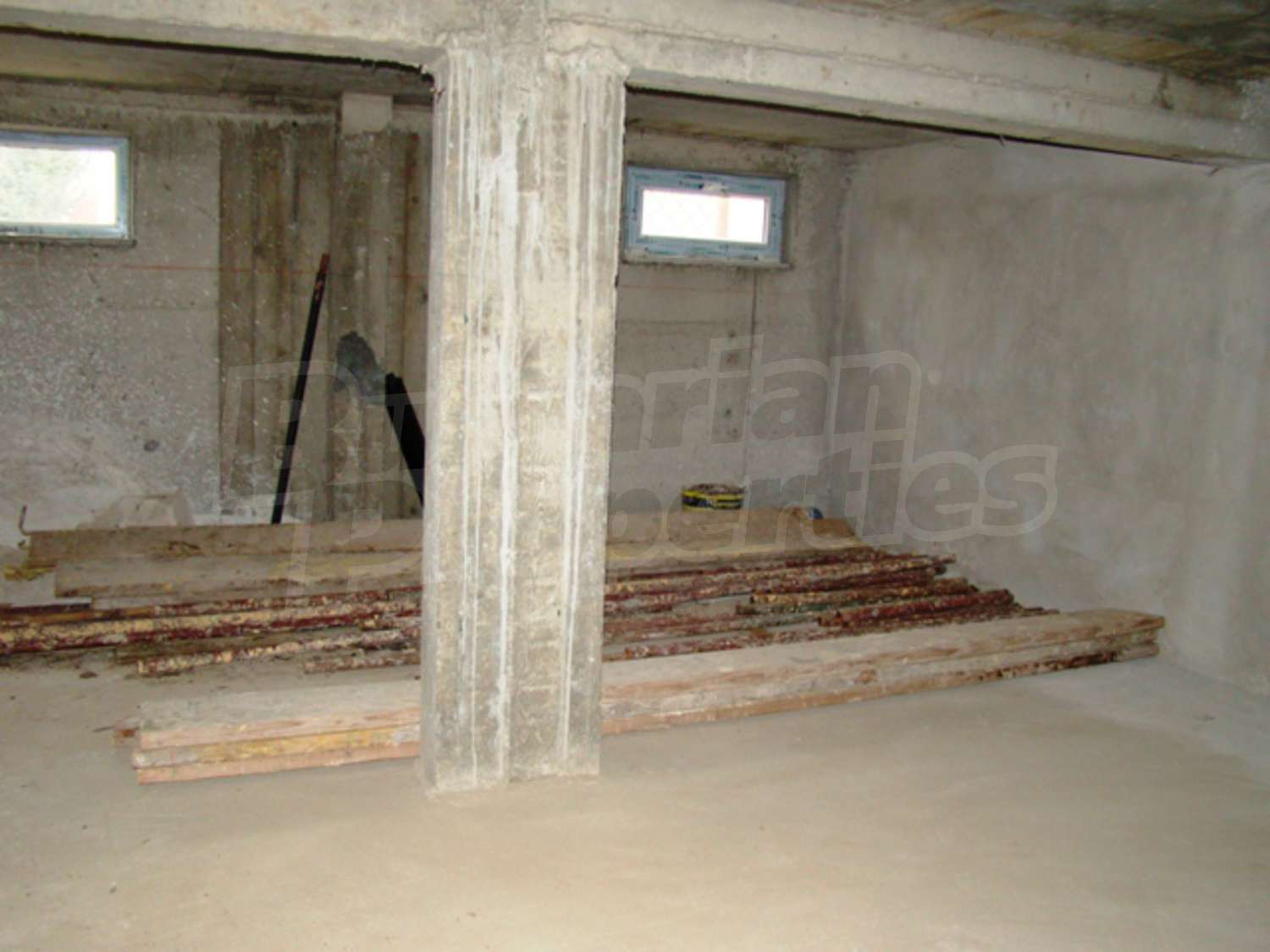 Gallery Picture 16