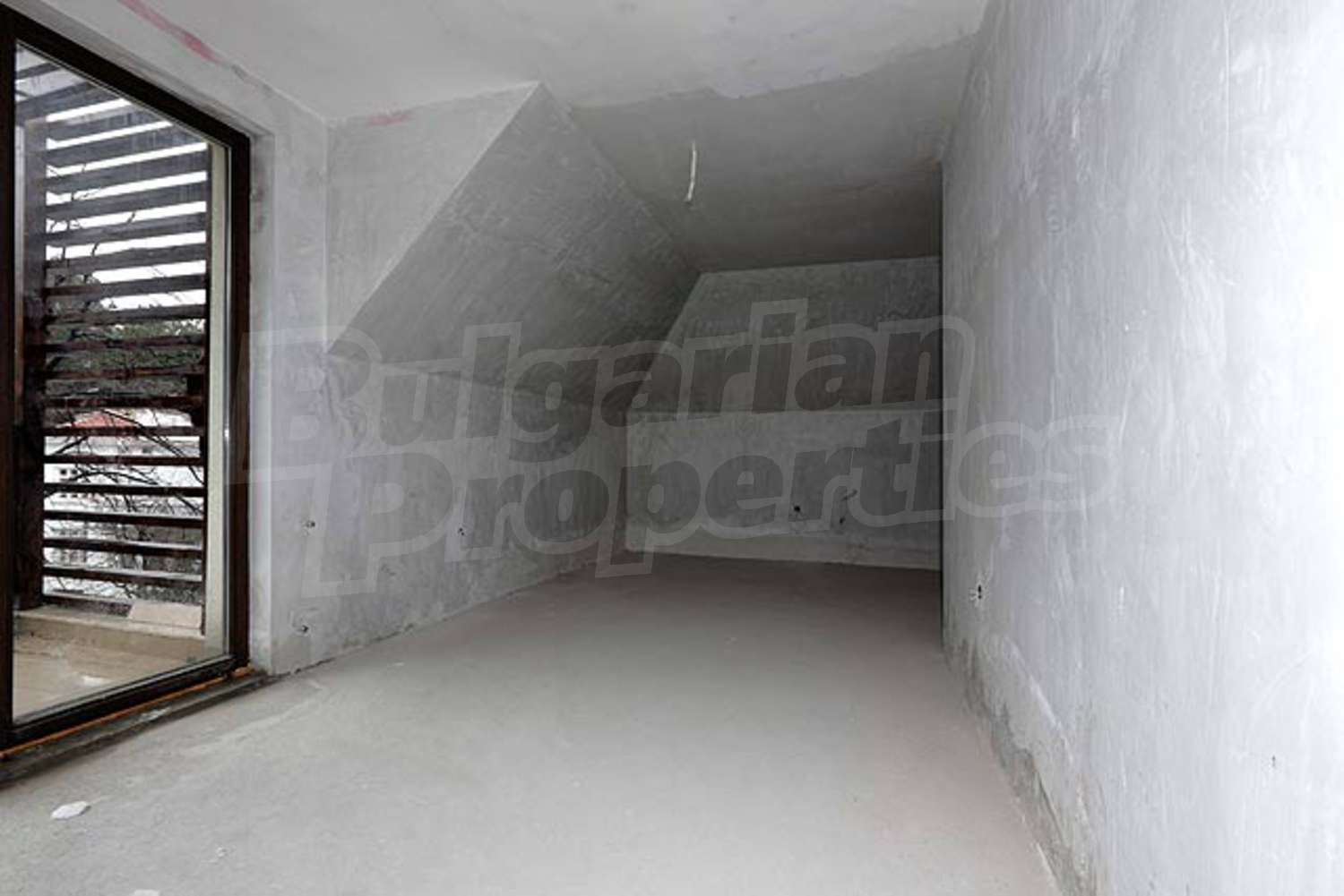 Gallery Picture 8