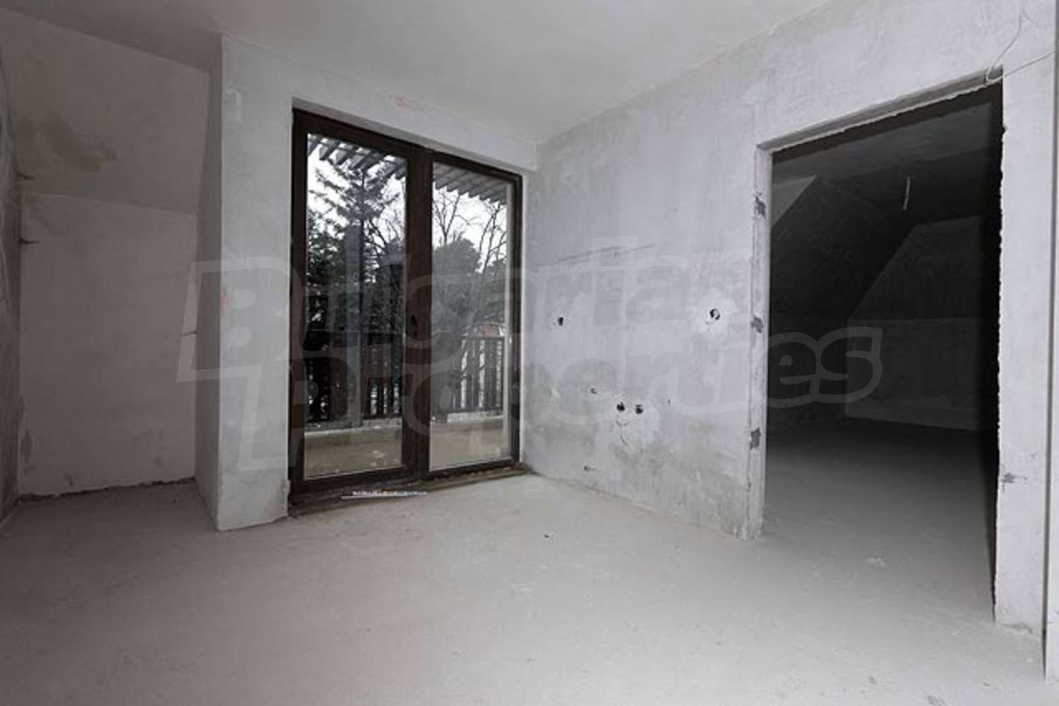 Gallery Picture 9