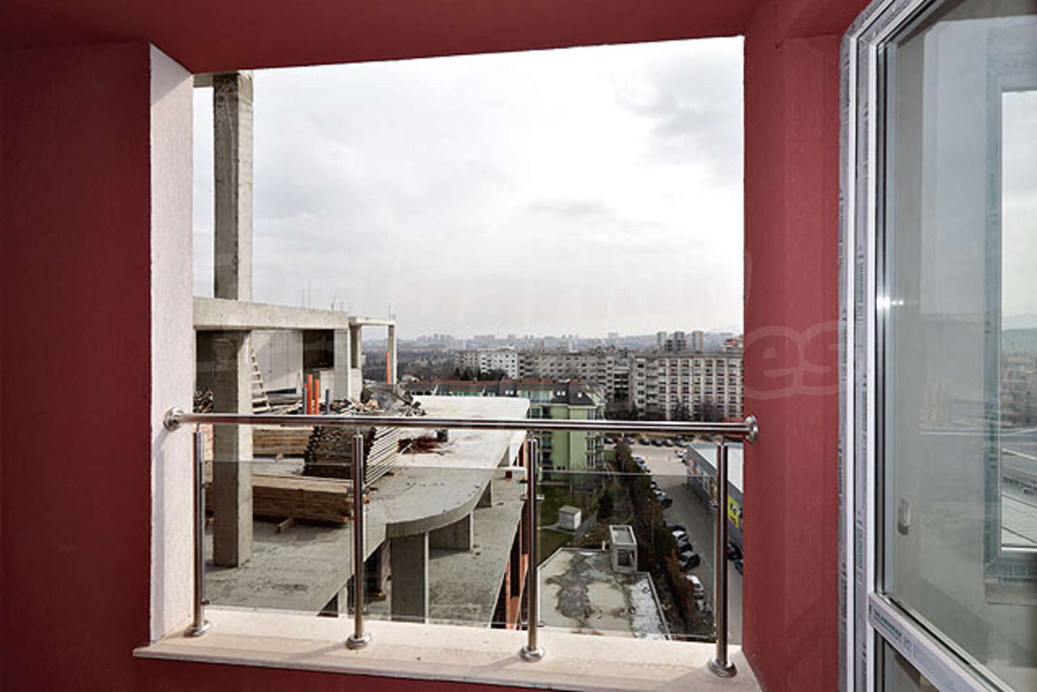Gallery Picture 5
