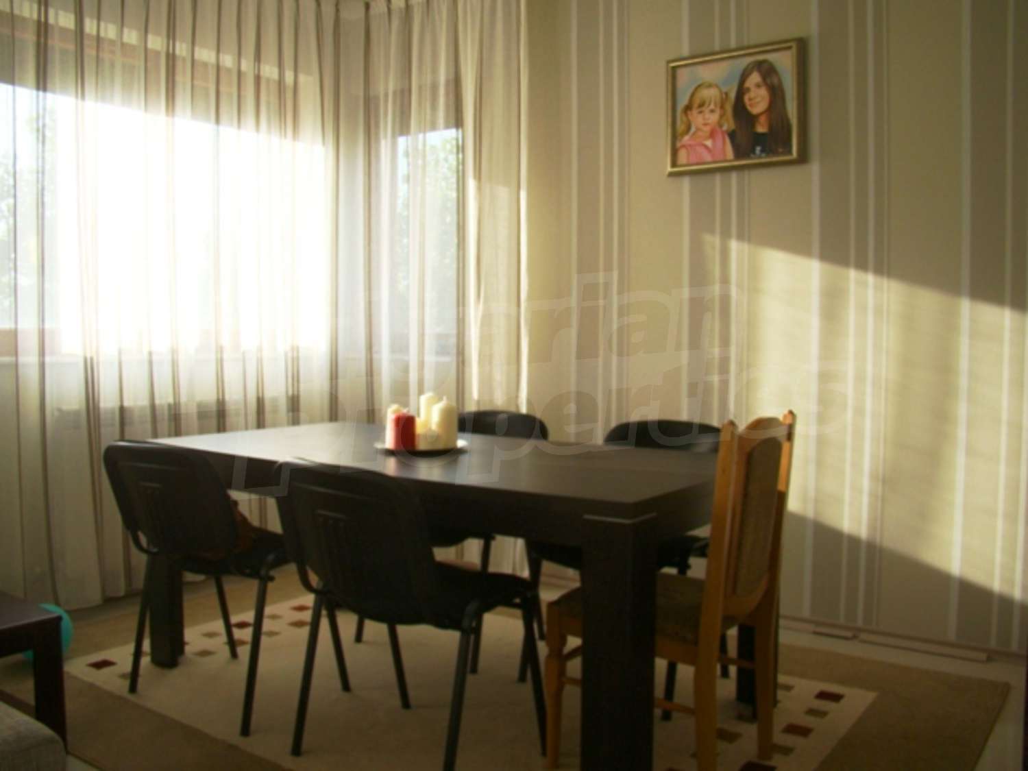 Gallery Picture 15
