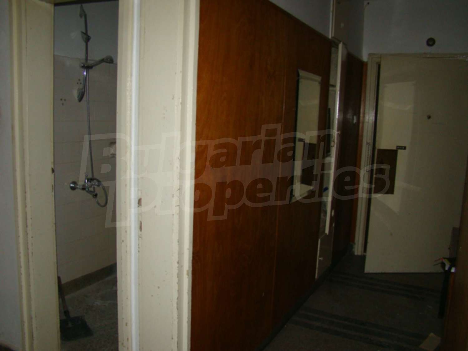 Gallery Picture 7