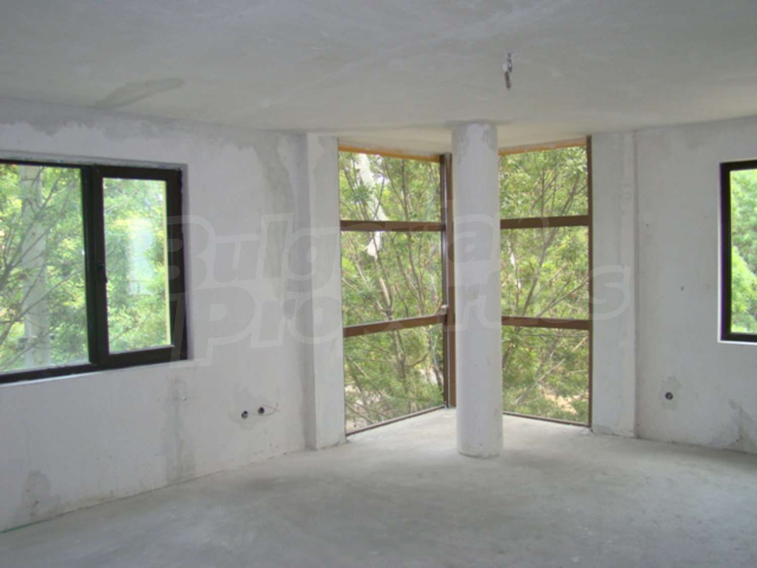 Gallery Picture 3