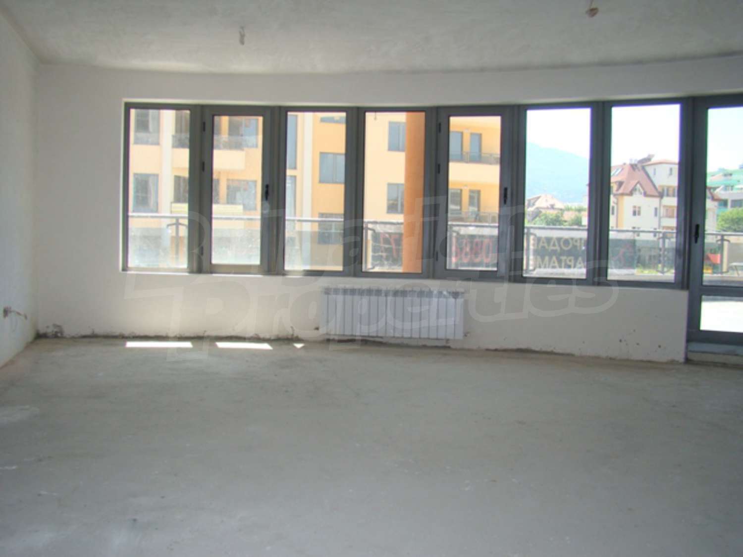 Gallery Picture 14