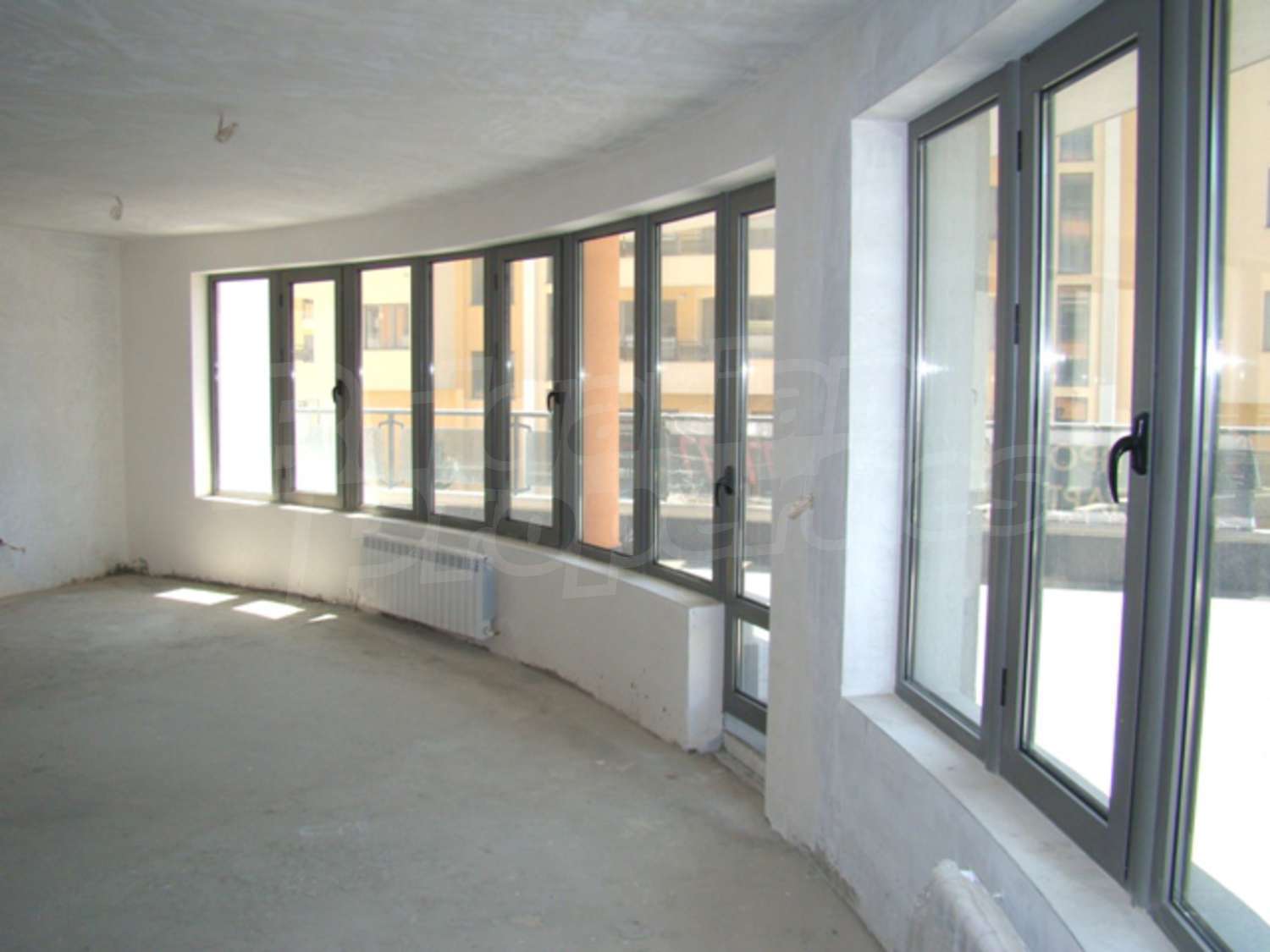 Gallery Picture 15