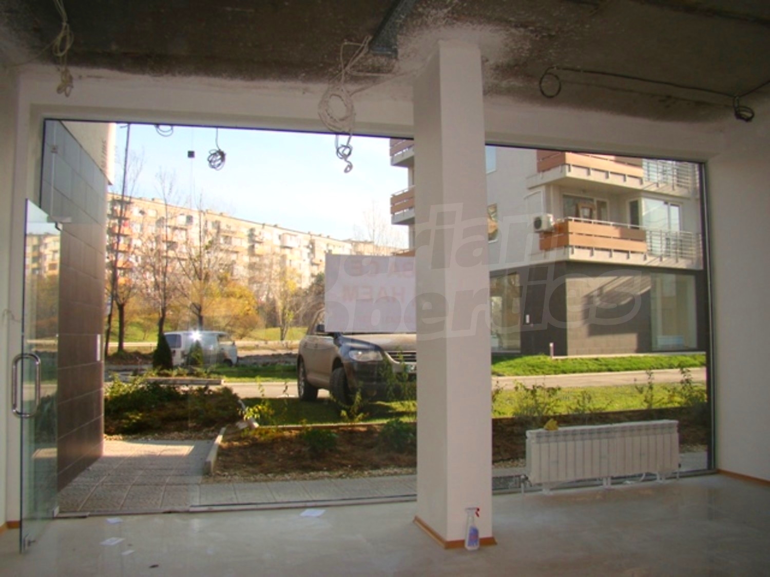 Gallery Picture 8
