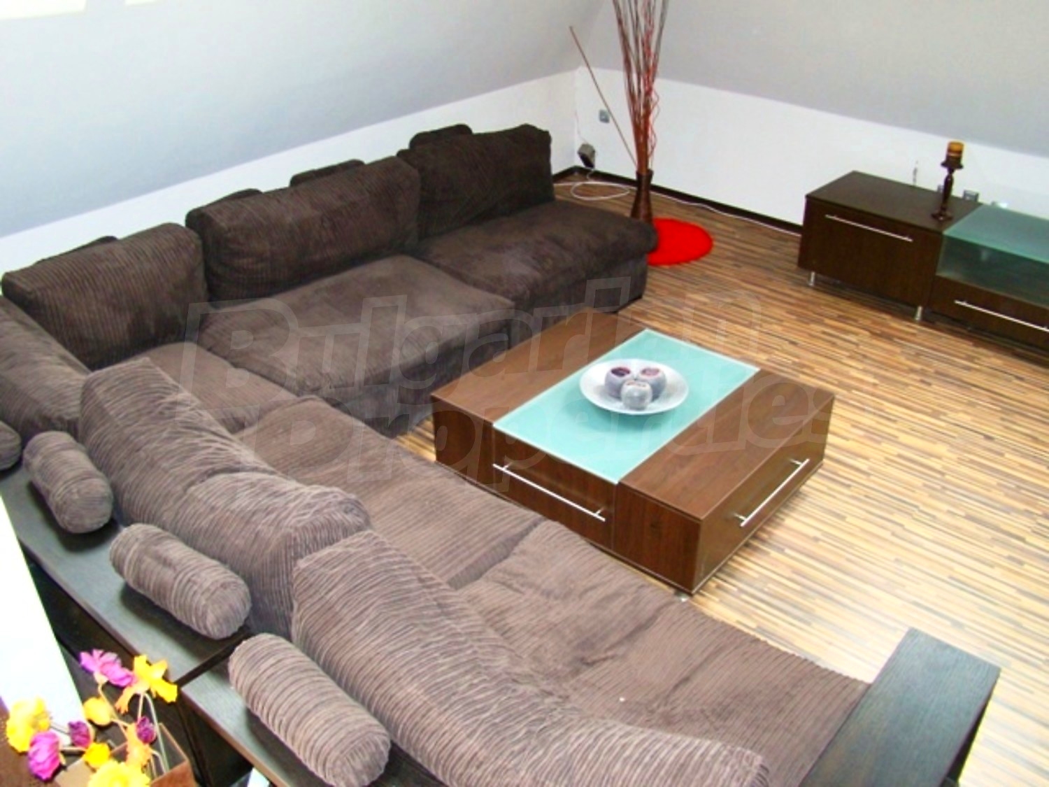 Gallery Picture 11