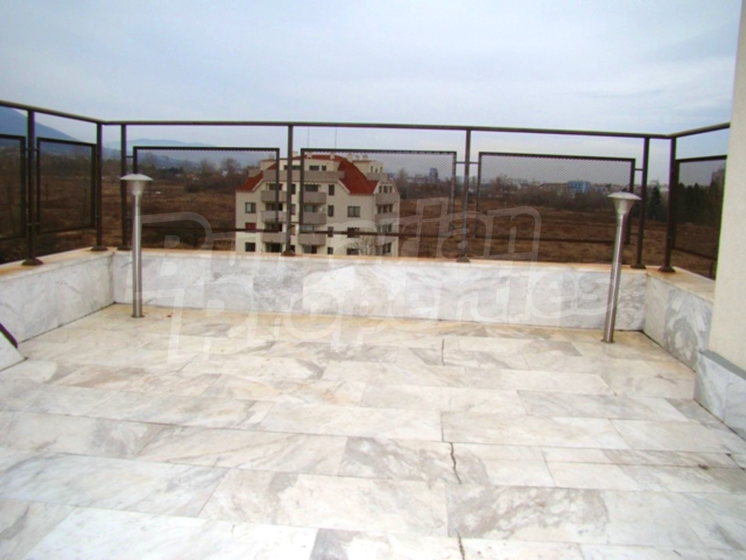 Gallery Picture 25