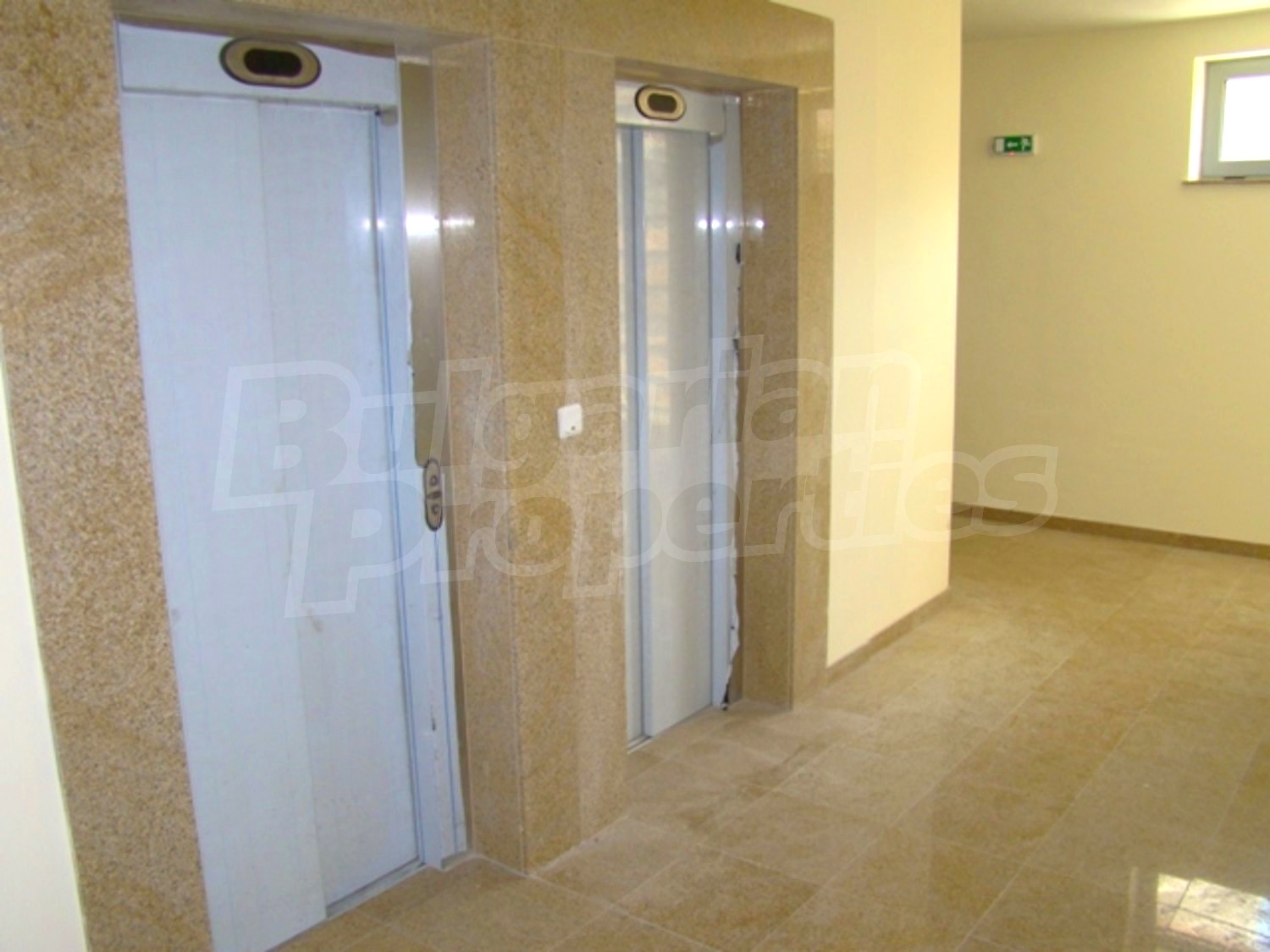 Gallery Picture 24